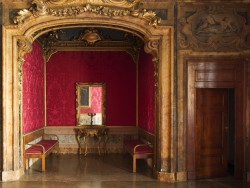 Palazzo Isolani Bologna